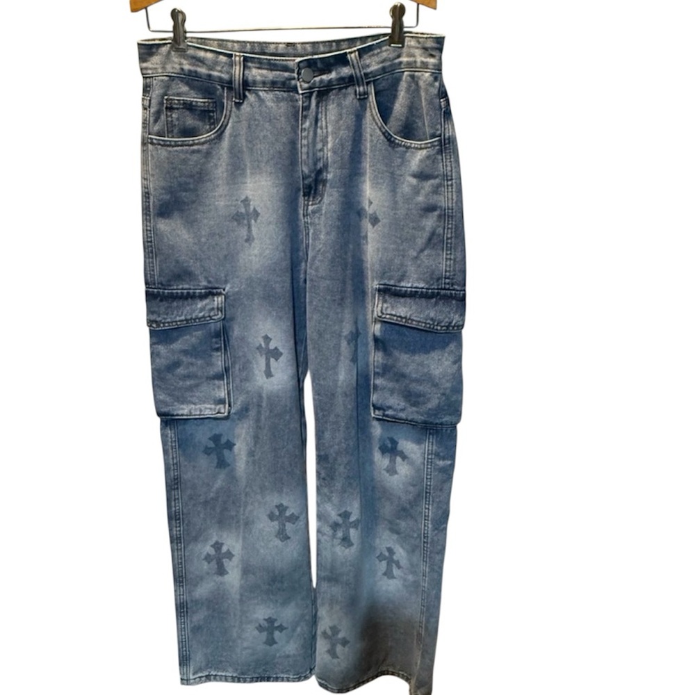 ROMWE Cargo Jeans Size 32W R12 I28 Leg Width 9inch at Ankle